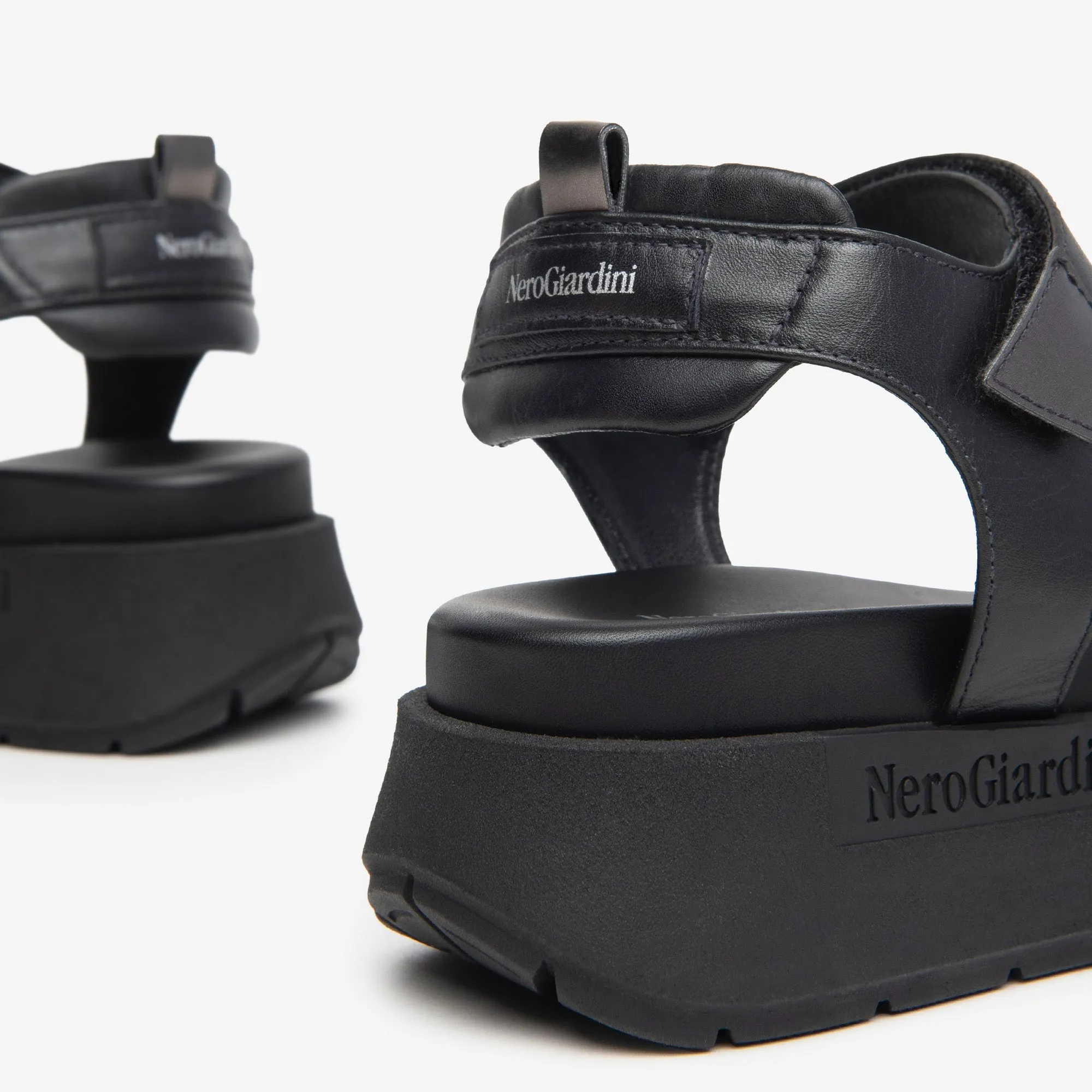 NeroGiardini E410707D10-Sandal