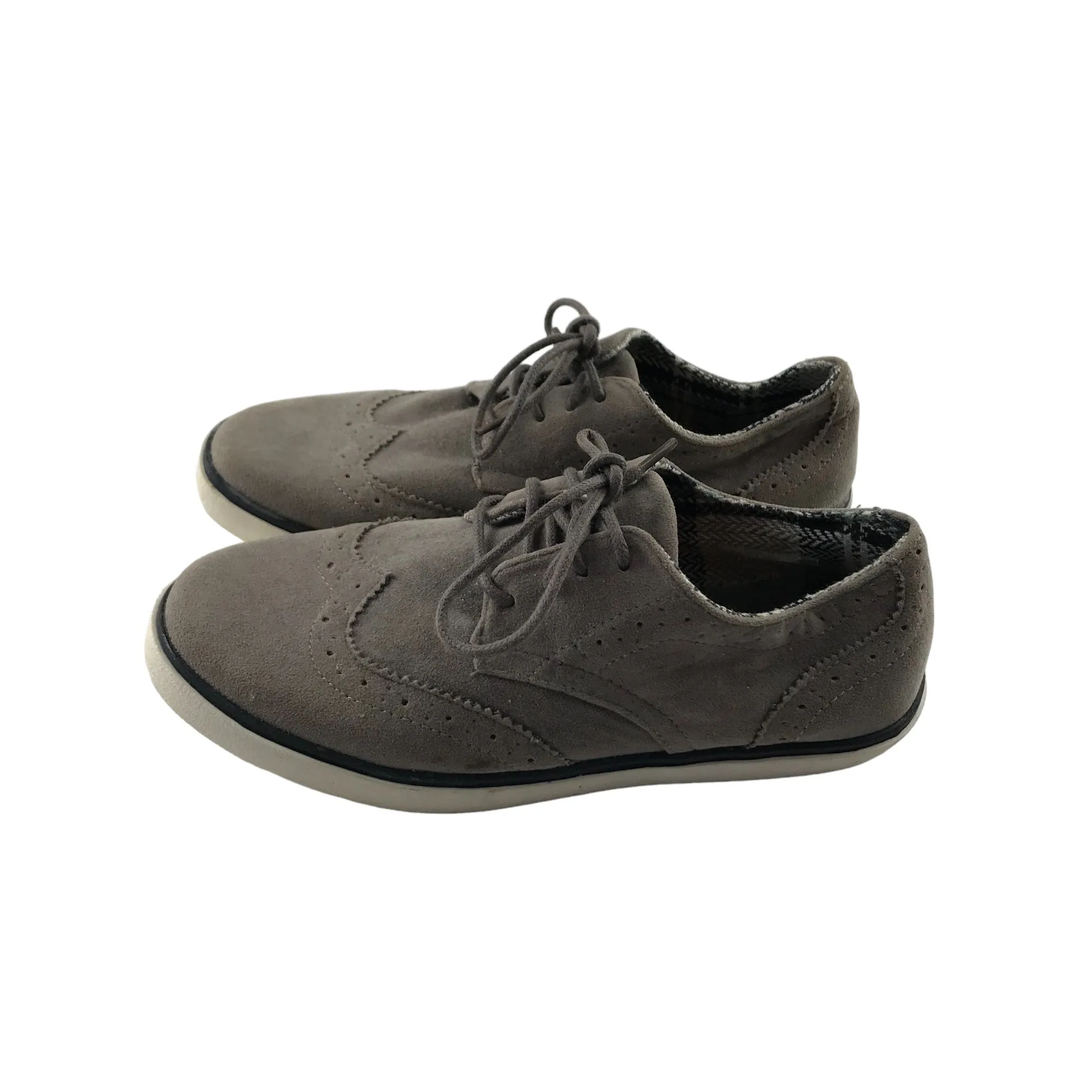 Primark Trainer Size 2 Grey Brogue Style Stitch Pattern